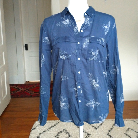 Gap Butterfly Button Down- XS - Picture 4 of 6